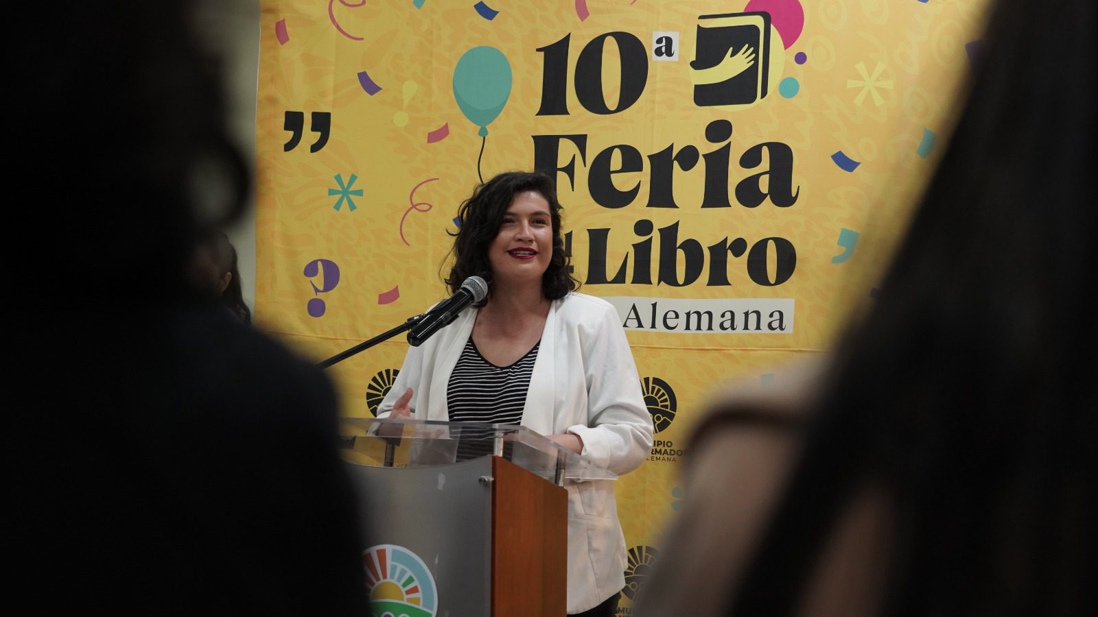 CON MASIVA CONVOCATORIA Y CORTE DE CINTA INCLUIDO, SE DIO INICIO A LA DÉCIMA VERSIÓN DE LA FERIA DEL LIBRO EN VILLA ALEMANA