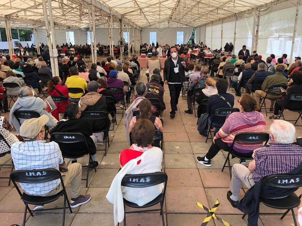 Más de 47 mil adultos mayores han recibido segunda dosis en Naucalpan