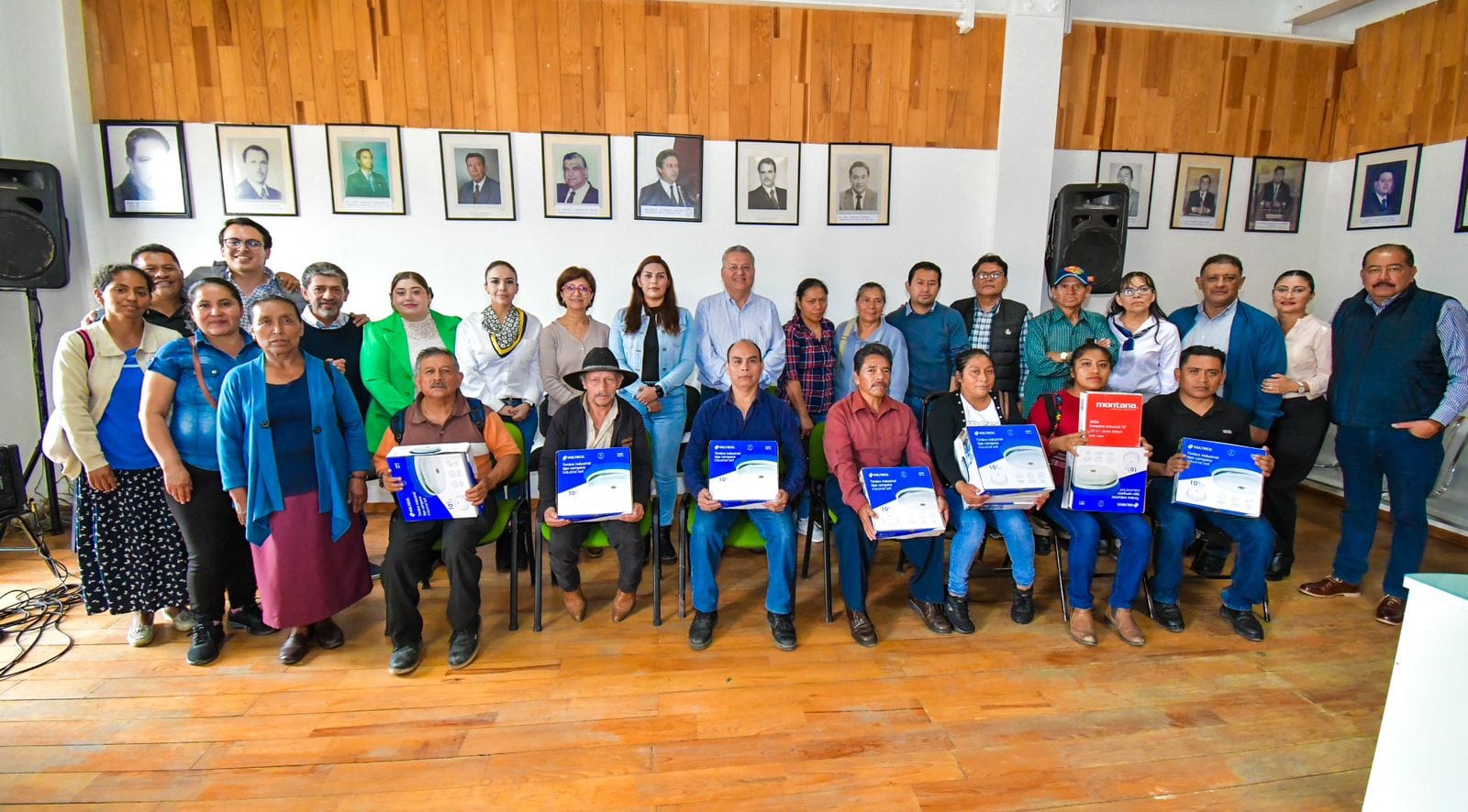 AYUNTAMIENTO DE SCLC ENTREGA ALARMAS VECINALES AL BARRIO DE TLAXCALA. – H. Ayuntamiento de San Cristóbal de Las Casas
