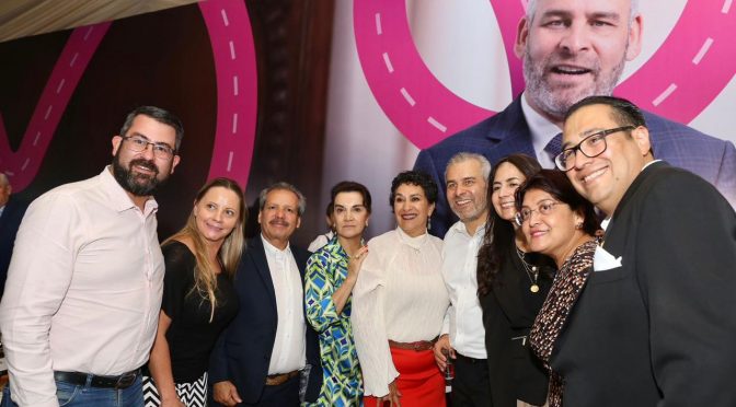 Agradecen presidentes municipales apoyo de Bedolla
