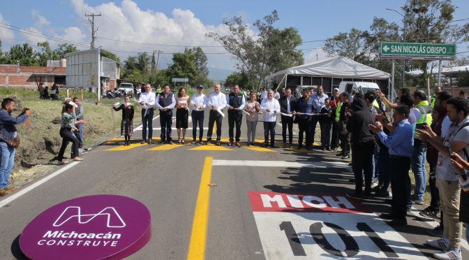 En Cointzio, inaugura Bedolla primer tramo rehabilitado de obras multianuales