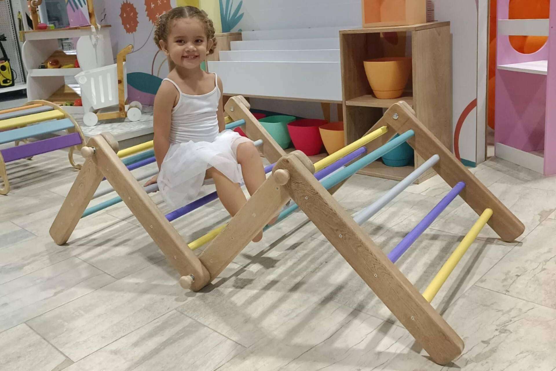 En el aprendizaje de los niños, la importancia de los muebles Montessori, por Kids Decor