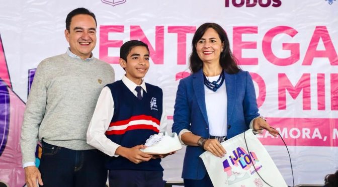 SEE refuerza de manera histórica a escuelas secundarias de Michoacán