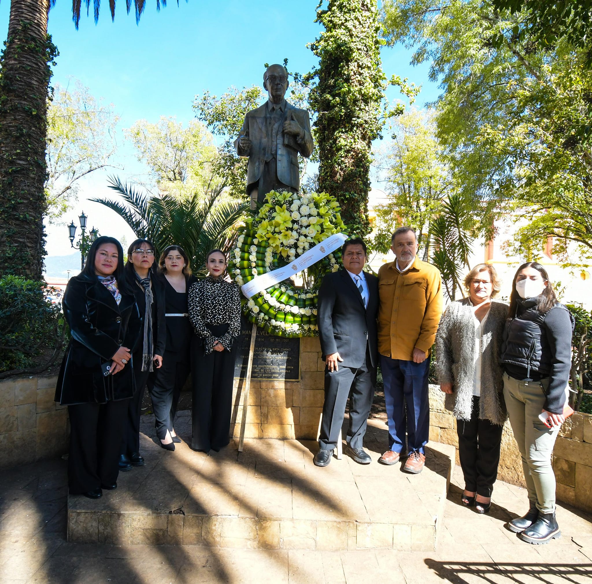 AYUNTAMIENTO DE SCLC REALIZA HOMENAJE LUCTUOSO AL DR. MANUEL VELASCO SUÁREZ. – H. Ayuntamiento de San Cristóbal de Las Casas