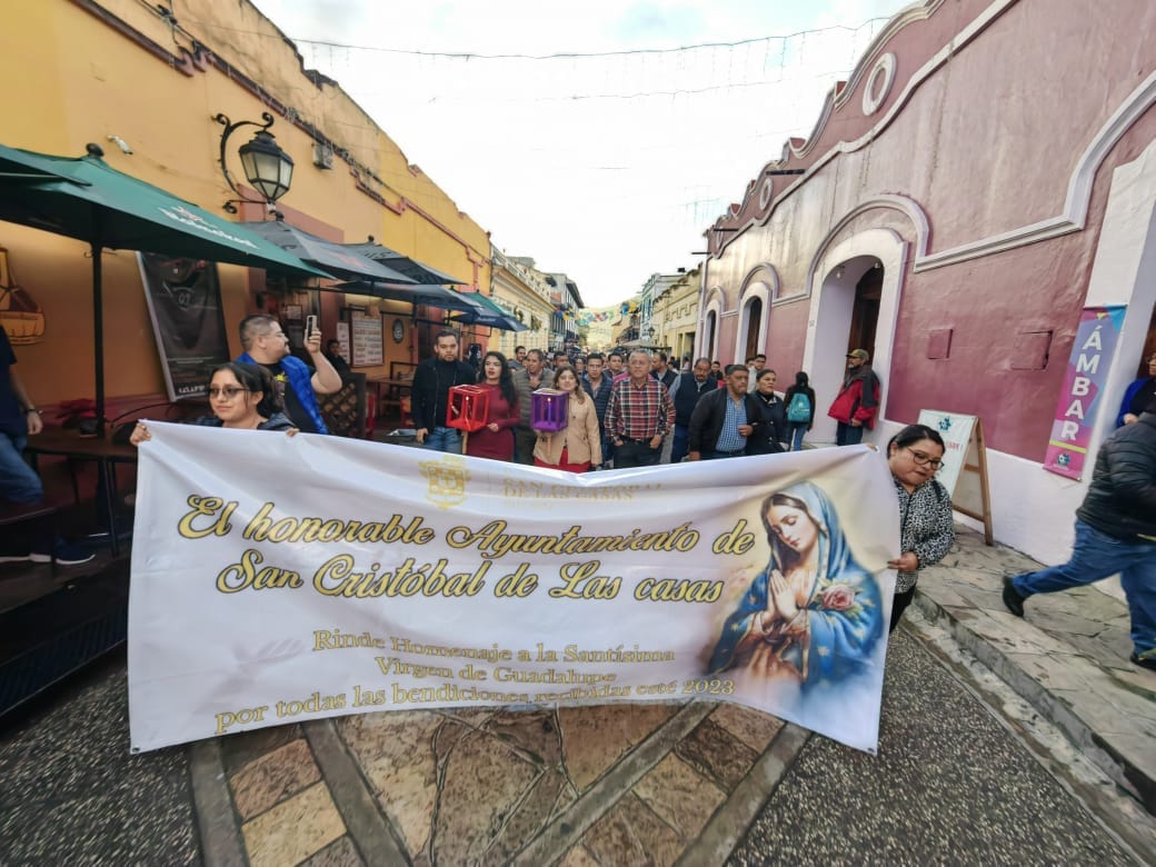 ALCALDE MDO ENCABEZA PREGRINACIÓN EN HONOR A LA VIRGEN DE GUADALUPE. – H. Ayuntamiento de San Cristóbal de Las Casas