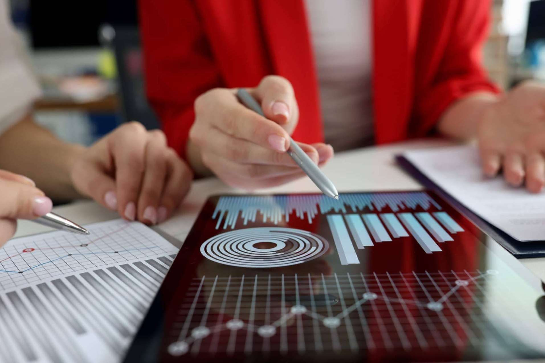 Iban Wallet revela consejos clave para la gestión de finanzas. Una mirada a solteros y parejas