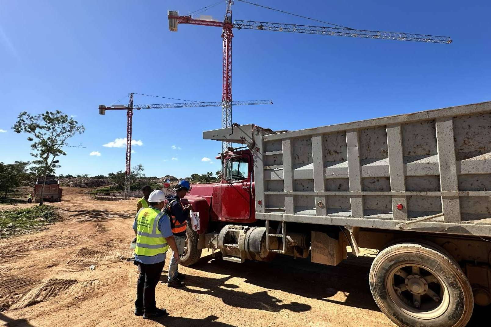 Larimar City & Resort entra en una nueva fase con el avance de sus obras de urbanización