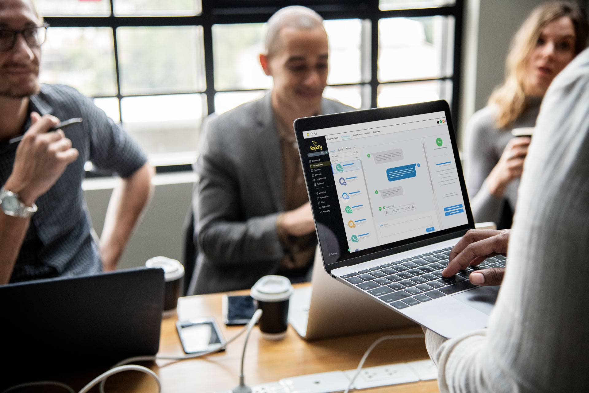 Ropofy optimiza el ciclo de ventas con tecnología hecha y pensada en español