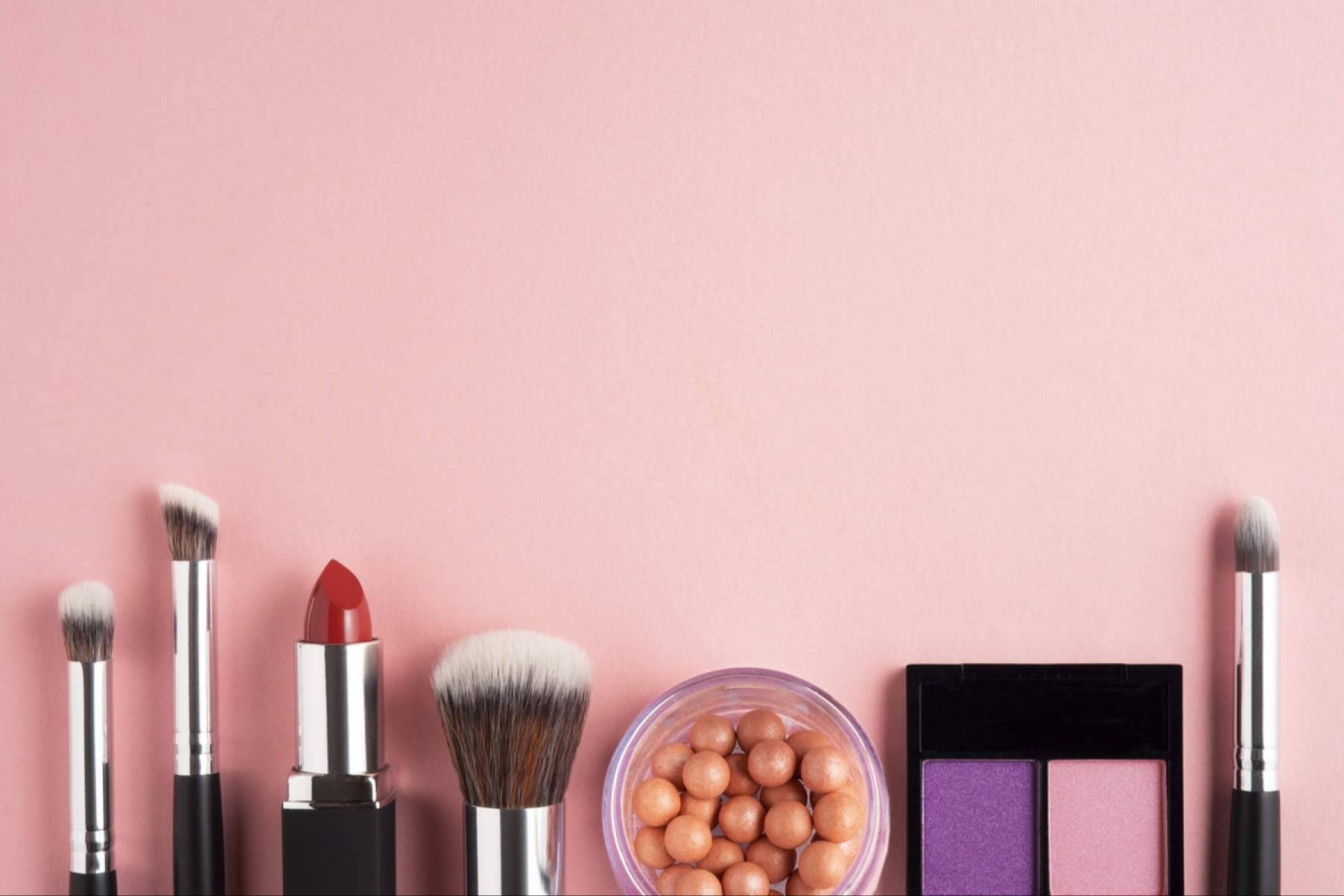 Maquillaje luminoso y duradero, la propuesta de Oriflame para las celebraciones de fin de año